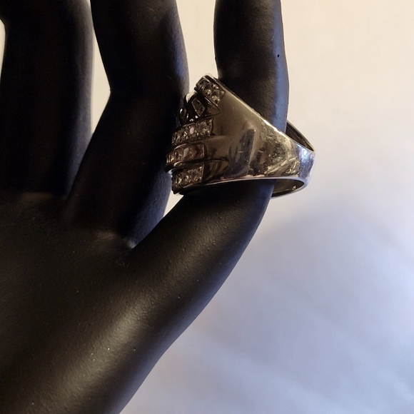 Solid 925 Silver Ring with white and gold cz - Picture 4 of 5